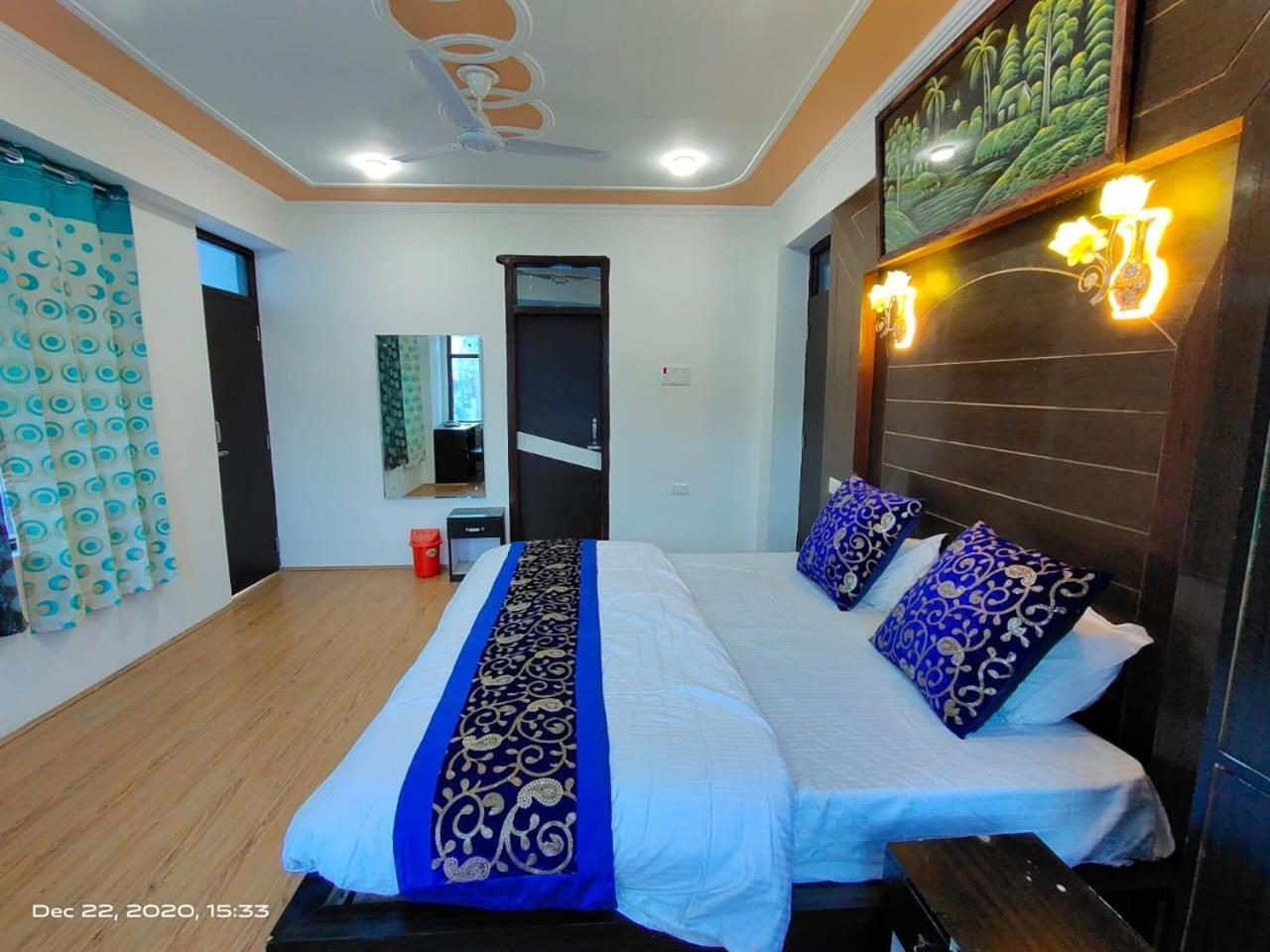 Hotel D Indian Kargil Exterior foto